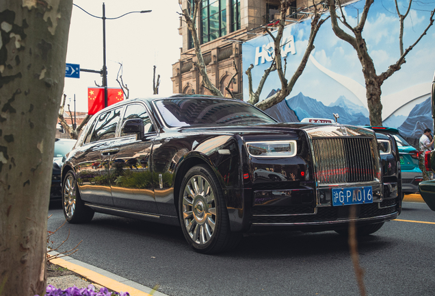 Rolls-Royce Phantom VIII EWB