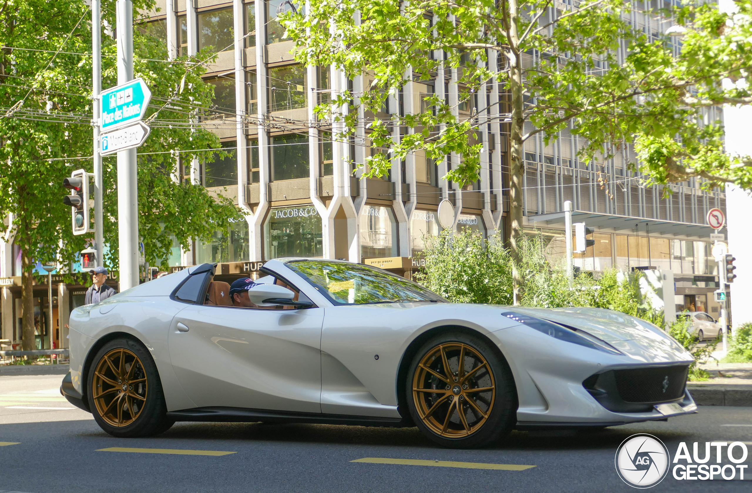 Ferrari 812 GTS