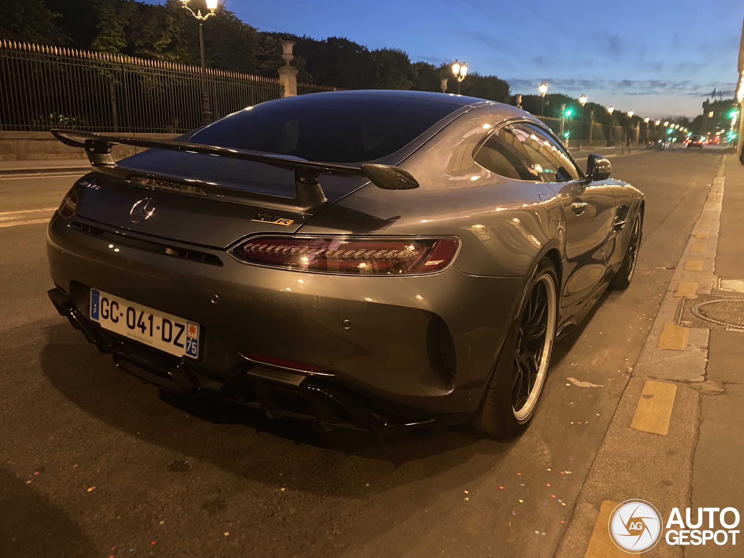 Mercedes-AMG GT R C190 2019