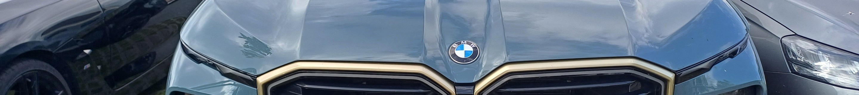 BMW XM G09