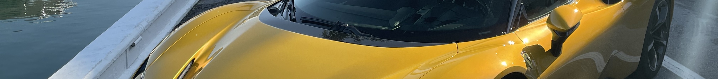 Ferrari SF90 Spider