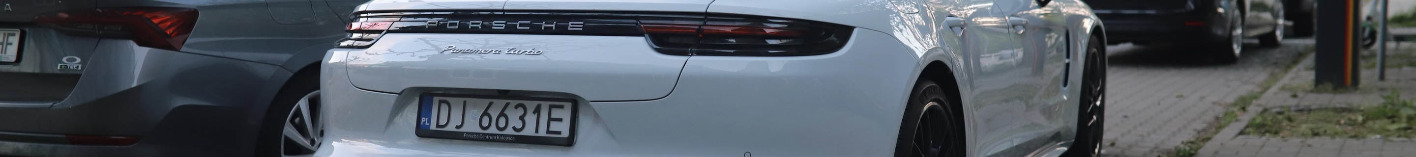 Porsche 971 Panamera Turbo