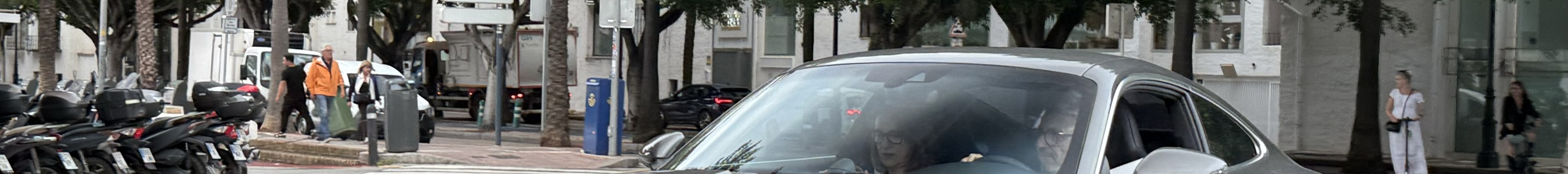 Porsche 992 GT3 Touring MkI