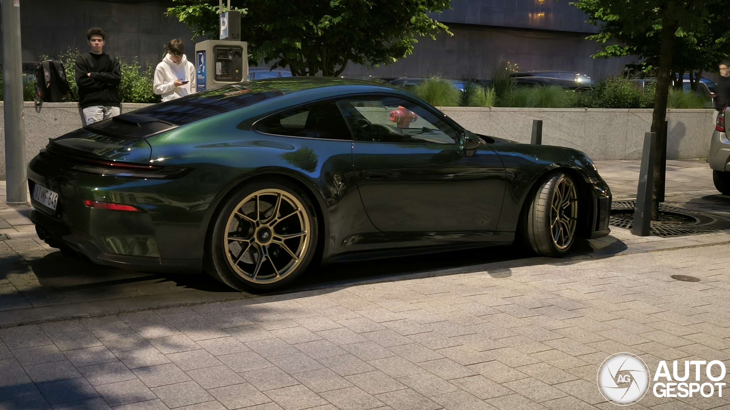 Porsche 992 GT3 Touring MkII - 23 May 2025 - Autogespot