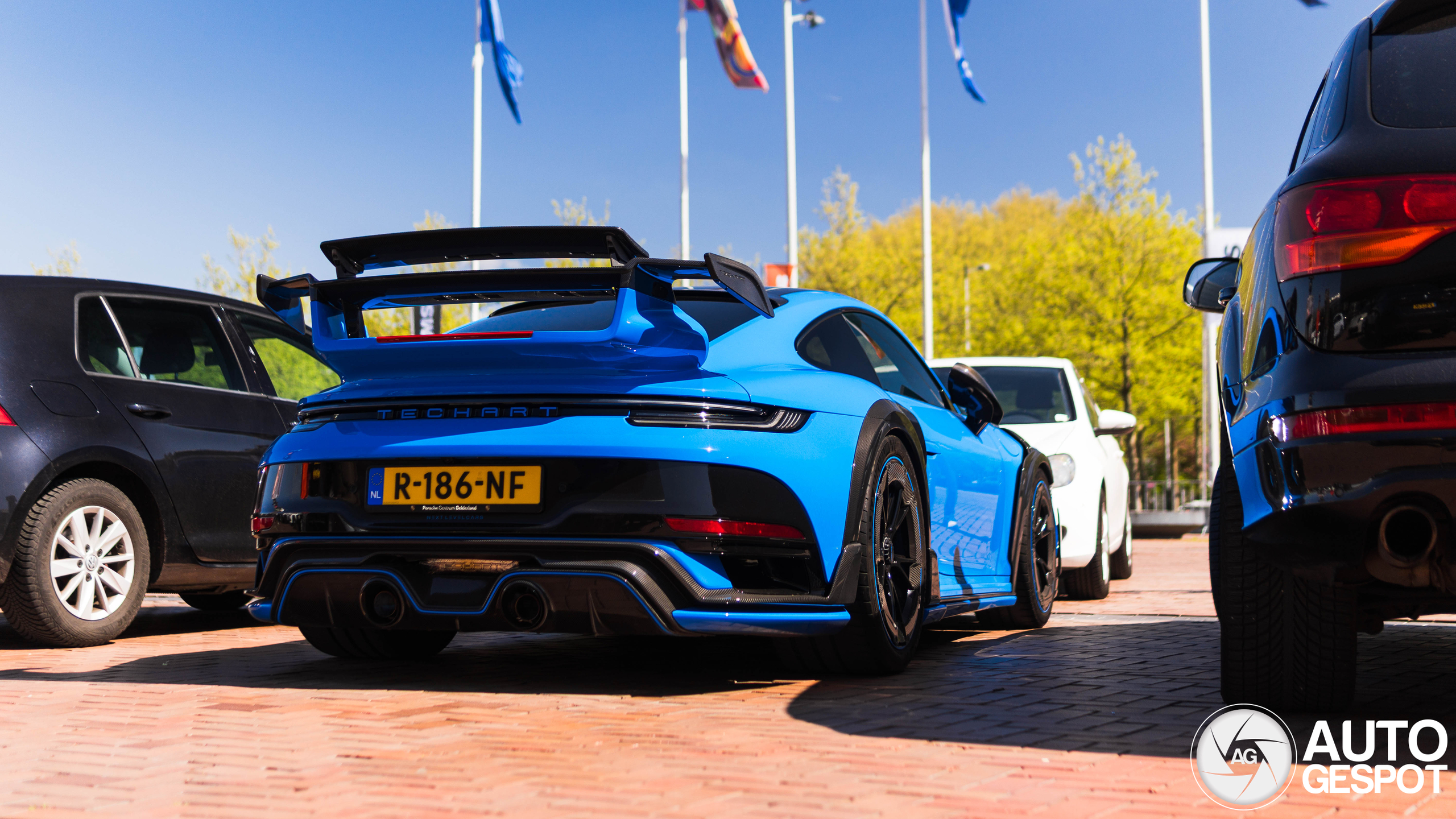 Porsche TechArt 992 GT Street R
