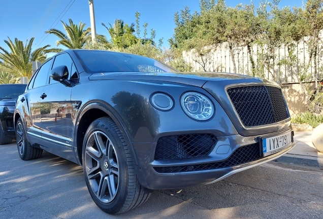 Bentley Bentayga Hybrid