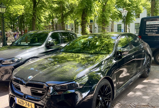 BMW M5 G90