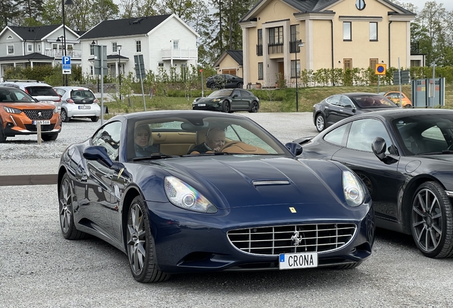 Ferrari California