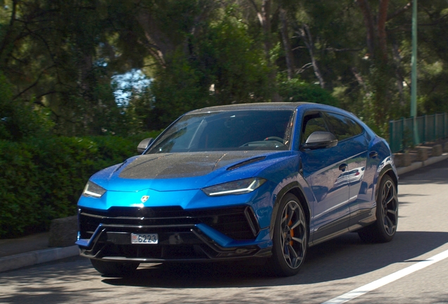 Lamborghini Urus Performante