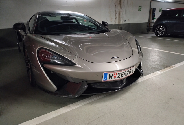 McLaren 570S