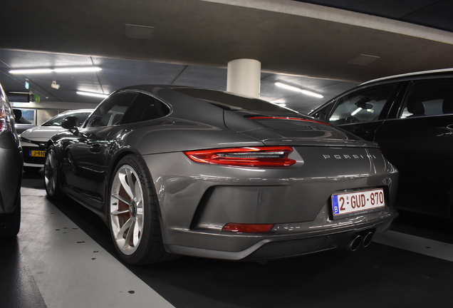 Porsche 991 GT3 Touring