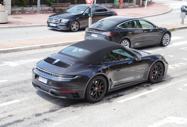 Porsche 992 Carrera GTS Cabriolet