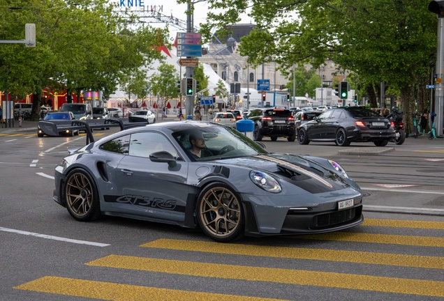 Porsche 992 GT3 RS Weissach Package