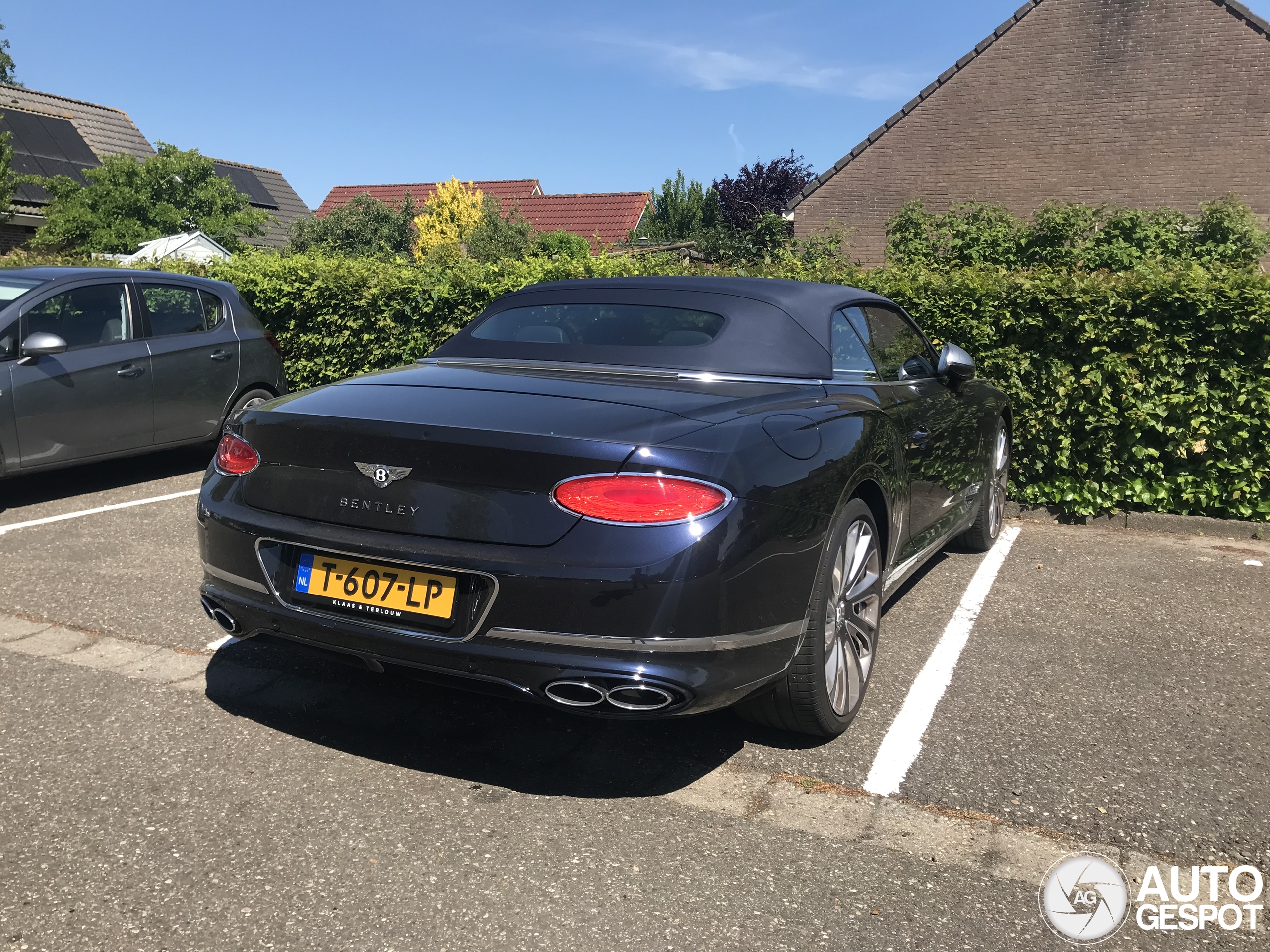 Bentley Continental GTC V8 2020 Mulliner
