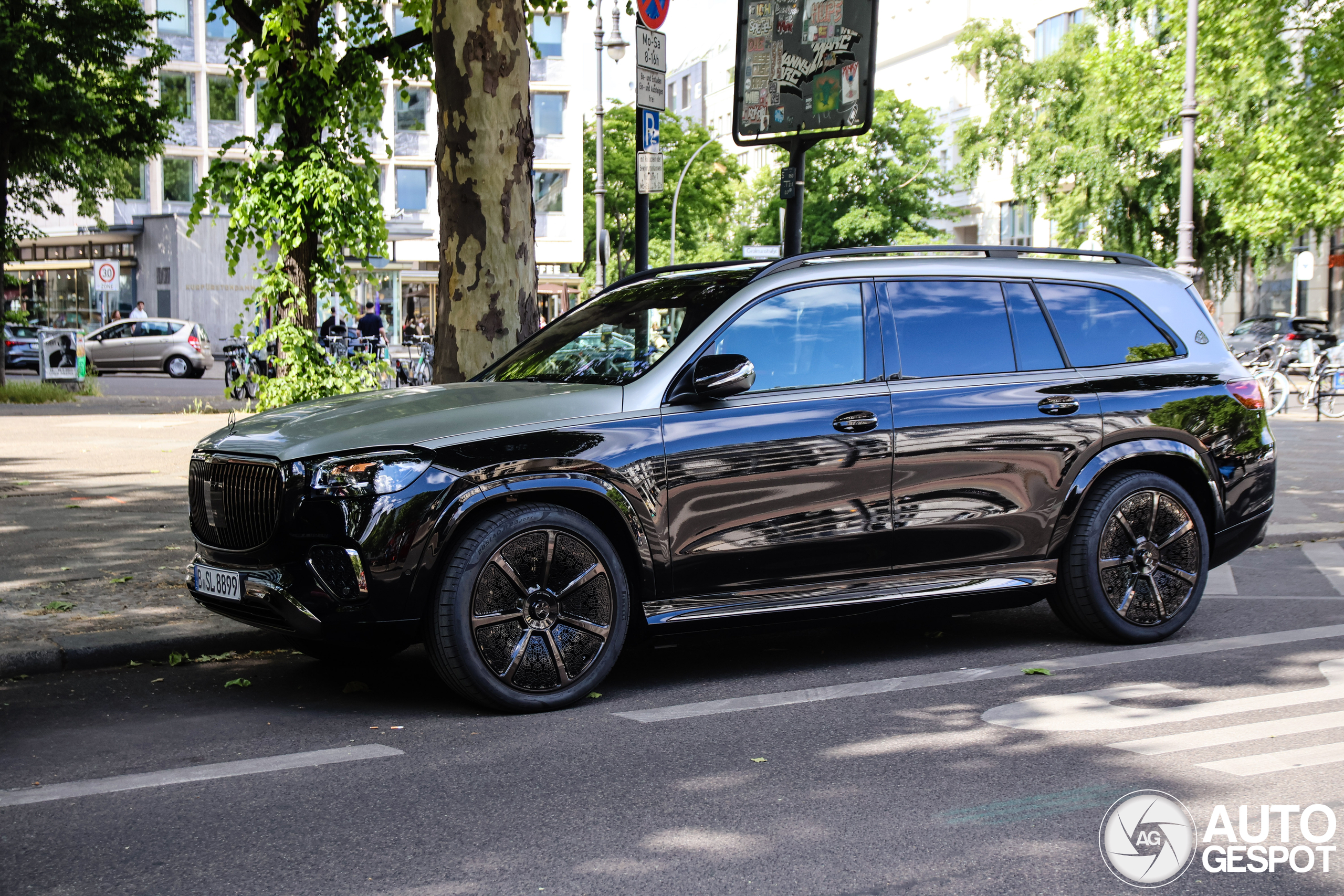 Mercedes-Maybach GLS 600 2024 Night Series