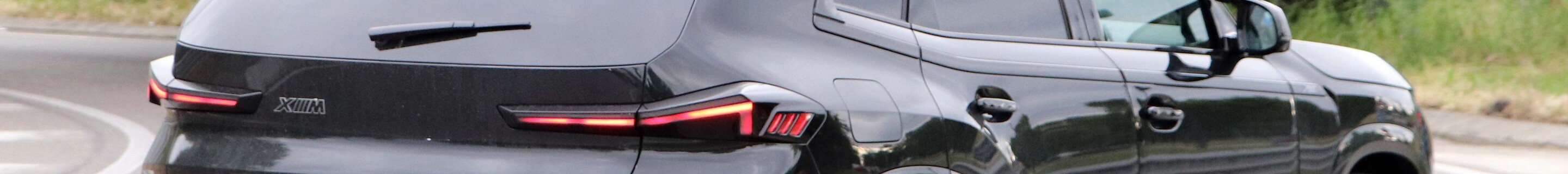 BMW XM G09