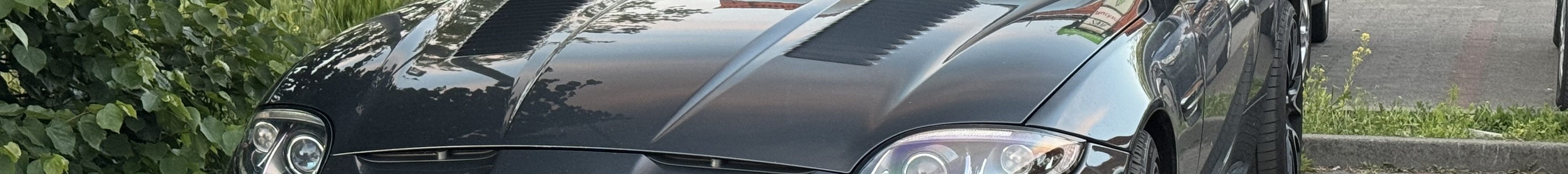 Jaguar XKR-S 2012