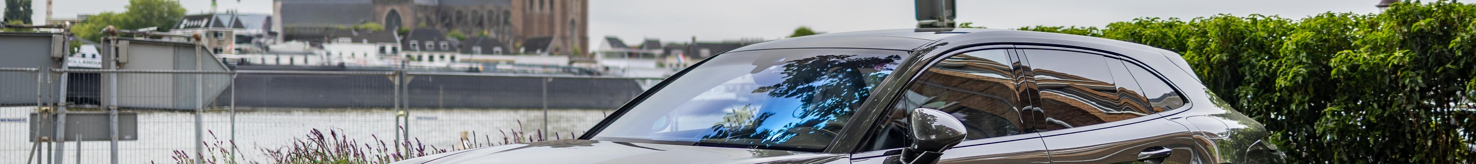 Porsche 971 Panamera Turbo S E-Hybrid Sport Turismo MkII