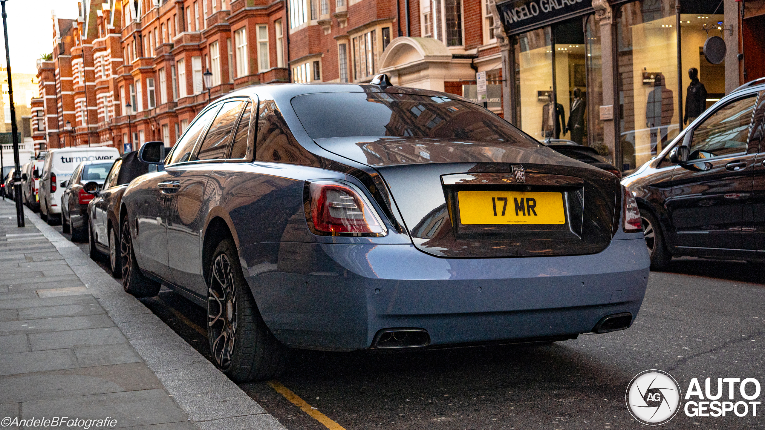 Rolls-Royce Ghost Black Badge 2021
