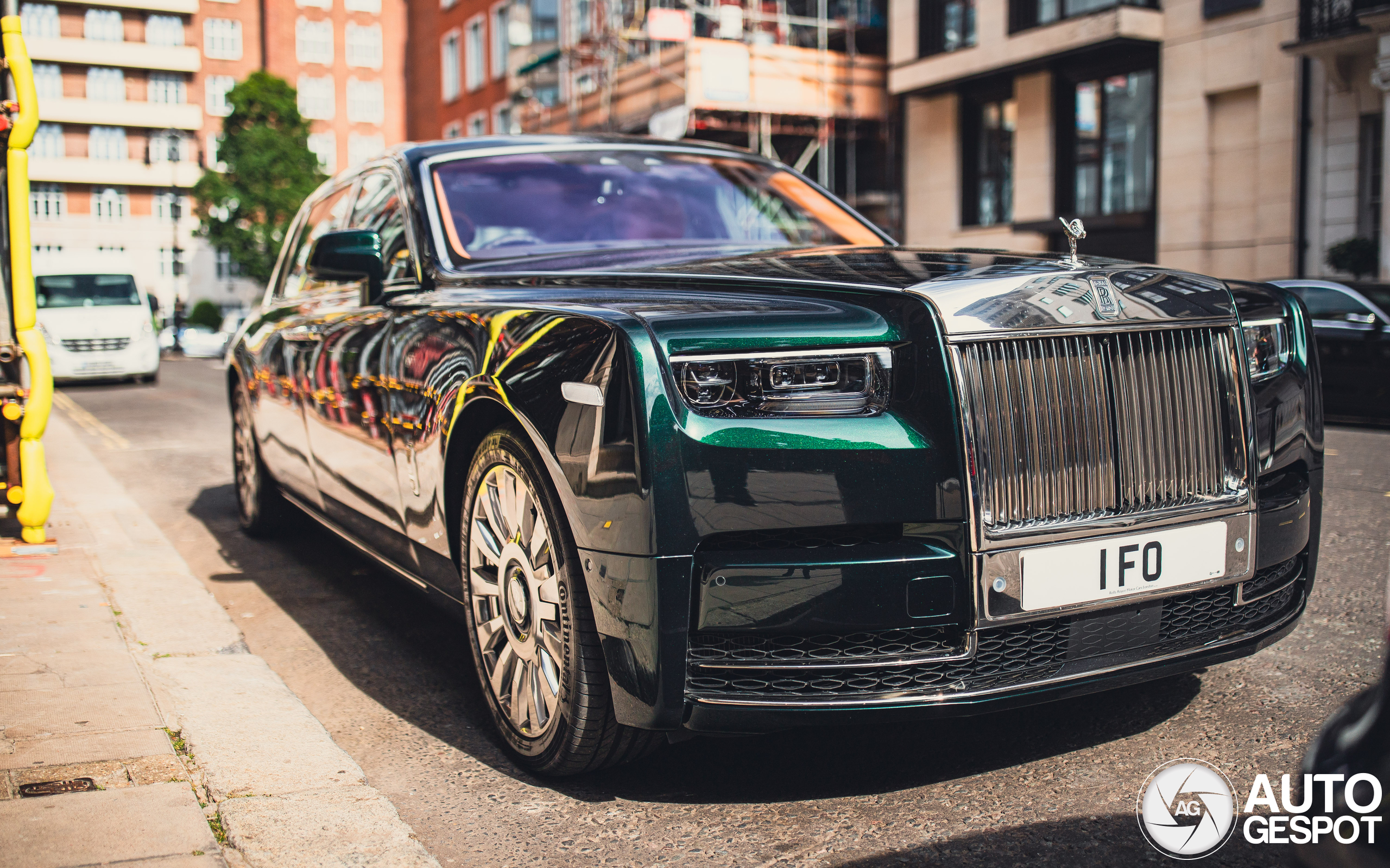 Rolls-Royce Phantom VIII EWB Series II