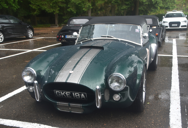 AC Cobra 427