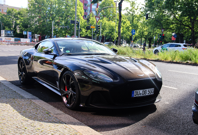 Aston Martin DBS Superleggera