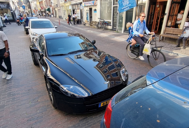 Aston Martin V8 Vantage