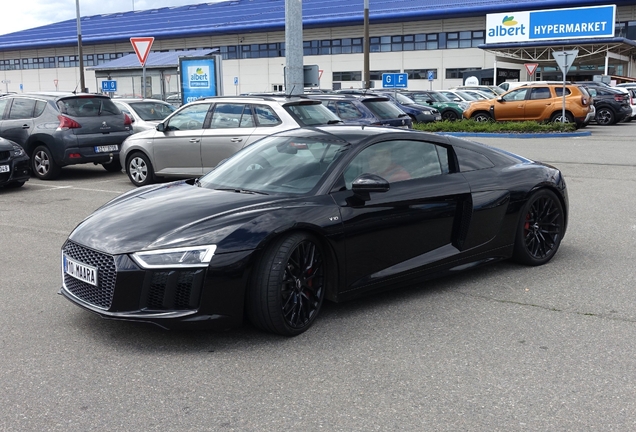 Audi R8 V10 2015