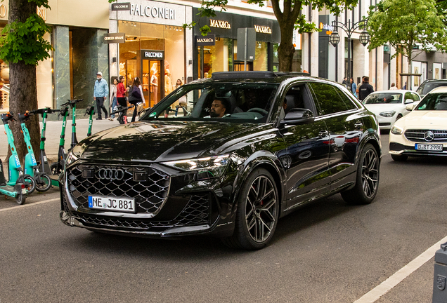 Audi RS Q8 2024