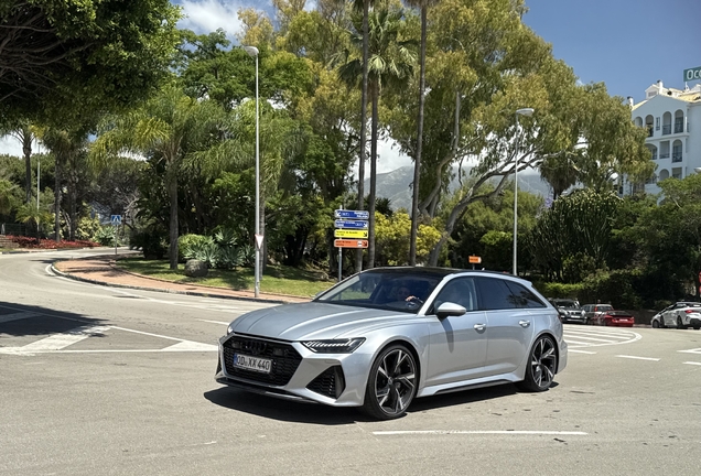 Audi RS6 Avant C8