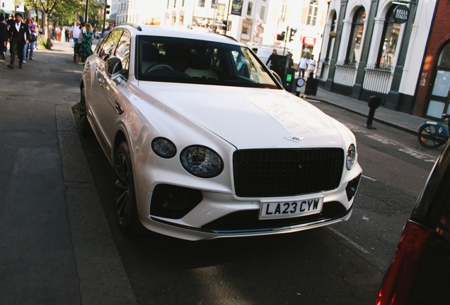 Bentley Bentayga V8 2024