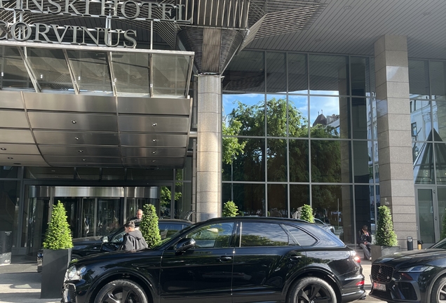Bentley Bentayga V8 2024