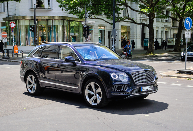 Bentley Bentayga V8