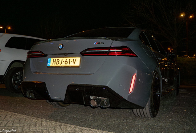 BMW M5 G90