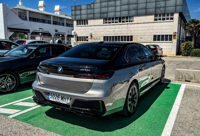 BMW M760e xDrive