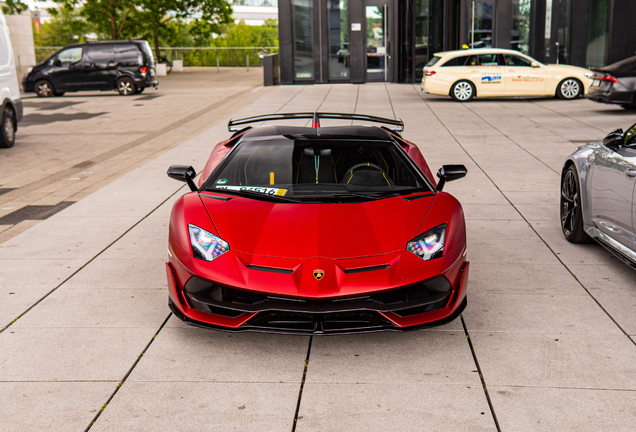 Lamborghini Aventador LP770-4 SVJ Roadster