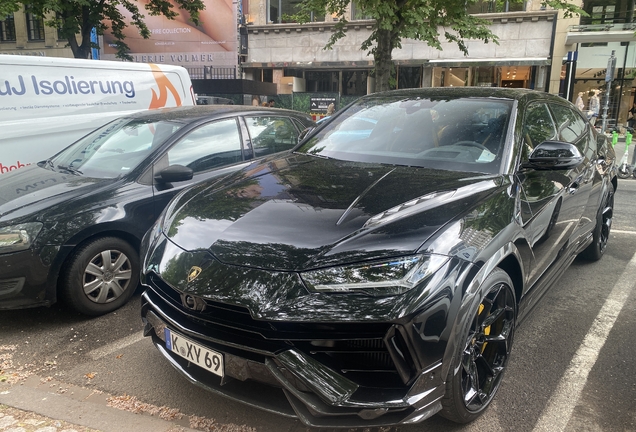Lamborghini Urus Performante