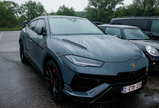 Lamborghini Urus S