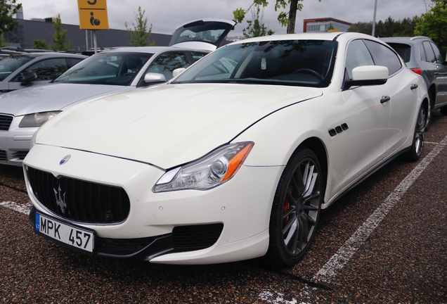 Maserati Quattroporte GTS 2013
