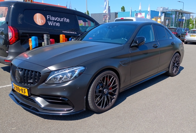 Mercedes-AMG C 63 S W205