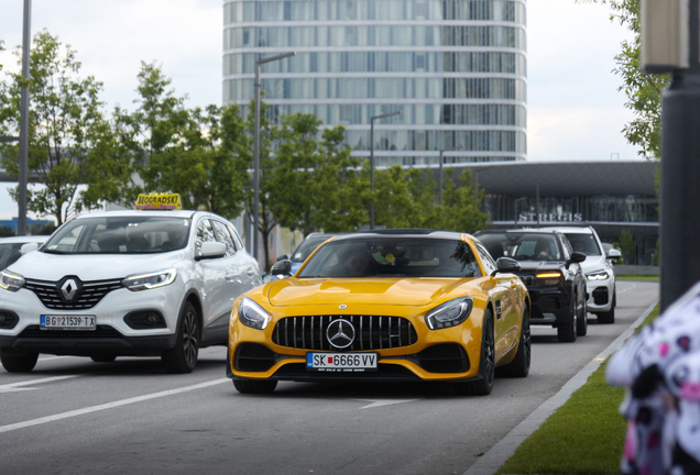 Mercedes-AMG GT S C190 2017