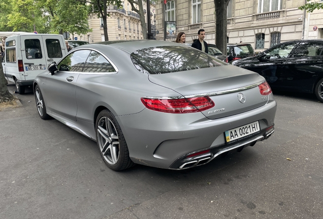 Mercedes-AMG S 63 Coupé C217