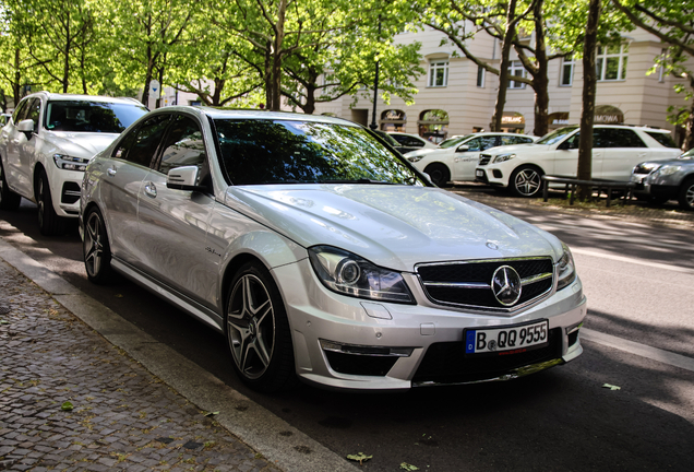 Mercedes-Benz C 63 AMG W204 2012
