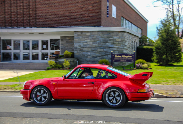 Porsche 930 Turbo