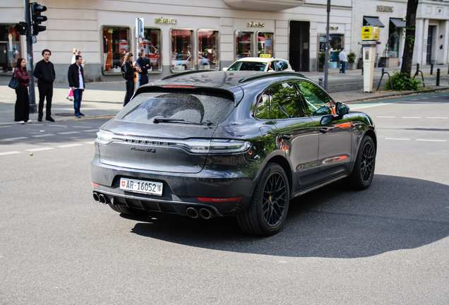 Porsche 95B Macan GTS MkII