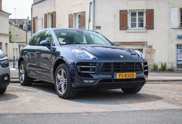 Porsche 95B Macan Turbo