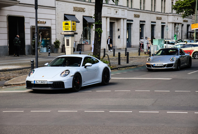 Porsche 992 Carrera GTS MkII