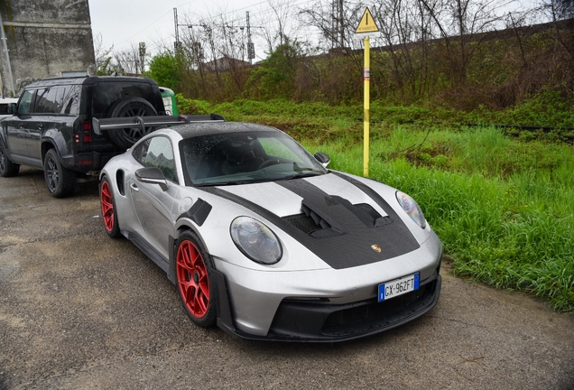 Porsche 992 GT3 RS Weissach Package