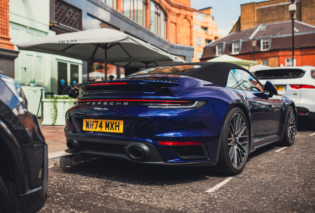 Porsche 992 Turbo Cabriolet