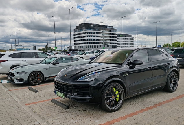 Porsche Cayenne Coupé Turbo S E-Hybrid